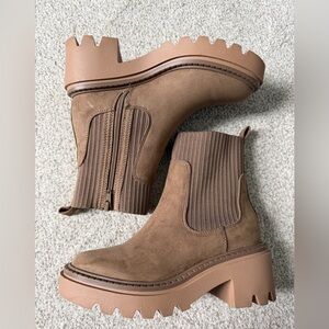 Brown Chunky Ankle Boots Women Size 6 Worn once